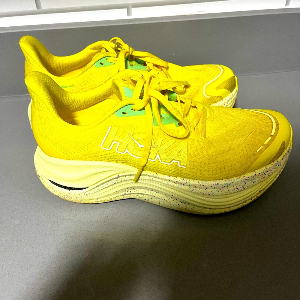 Yellow skyward x Hokas